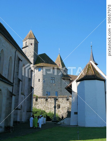 Swiss Rapperswil castle and church Swiss Rapperswil castle and church 98687978