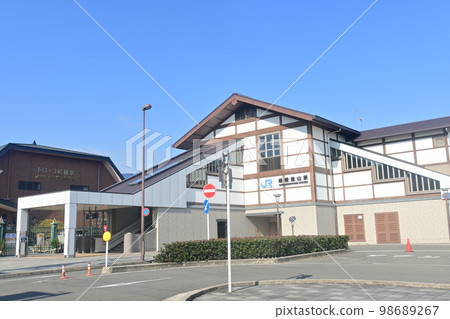 山陰本線嵯峨嵐山站外觀 山陰本線嵯峨嵐山站外觀 98689267