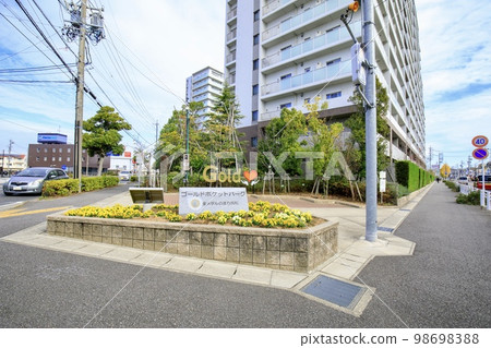 Obu City Gold Pocket Park near JR Kyowa Station Obu City Gold Pocket Park near JR Kyowa Station 98698388