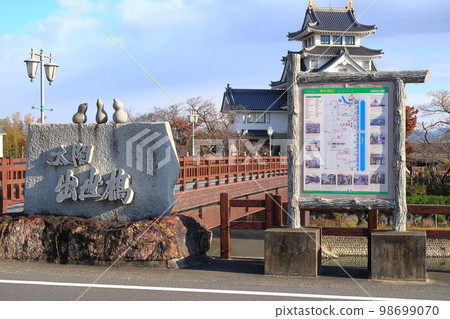 Scenery of Sunomata Ichiya Castle 98699070