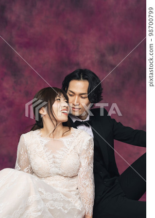 依偎情侶婚紗照寫真婚禮預拍 依偎情侶婚紗照寫真婚禮預拍 98700799