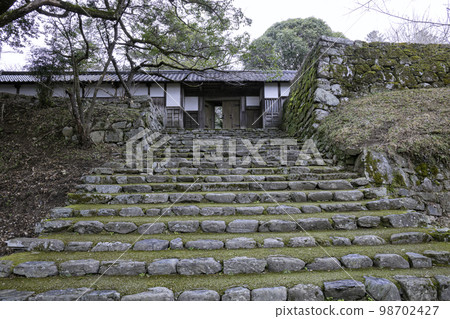 冬季秋月城遺址長屋門 98702427