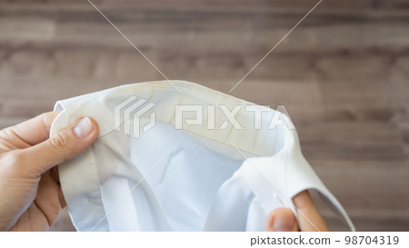 襯衫領子圖像上的污垢 襯衫領子圖像上的污垢 98704319