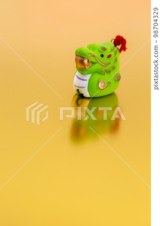 Chinese zodiac earthen bell dragon 98704329