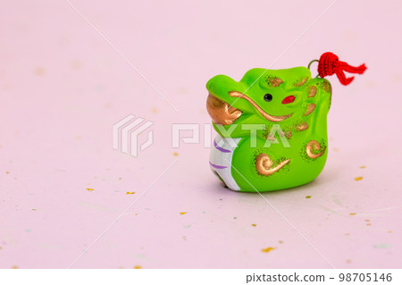 Chinese zodiac earthen bell dragon 98705146