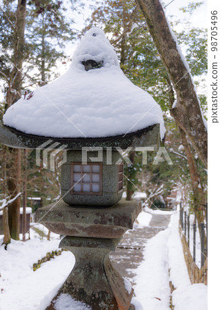 Koto Sanzan Saimyoji Snowscape 98705496