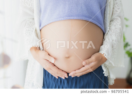 Pregnant woman maternity 98705541