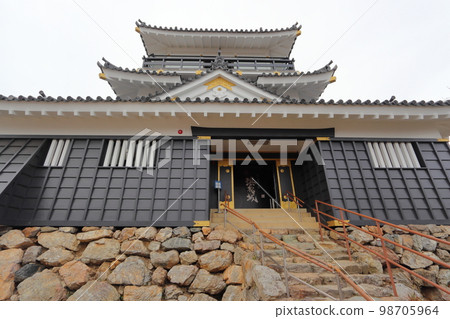 Hamamatsu Castle Keep (Hamamatsu City, Shizuoka Prefecture) Hamamatsu Castle Keep (Hamamatsu City, Shizuoka Prefecture) 98705964