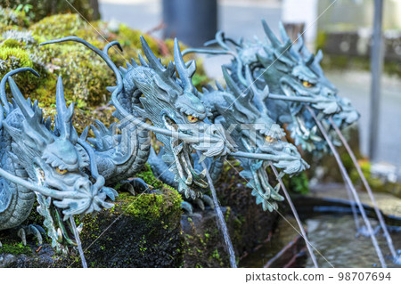 [Kanagawa Prefecture] Ryujinsui at Kuzuryu Shrine 98707694