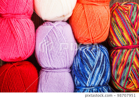Knitting yarn Knitting yarn 98707951