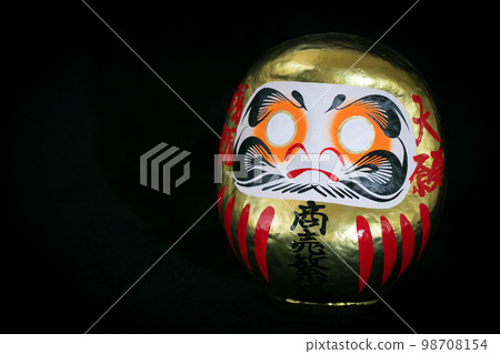 Bishamonten Golden Daruma in Fuji City, Shizuoka Prefecture Takasaki Daruma 98708154