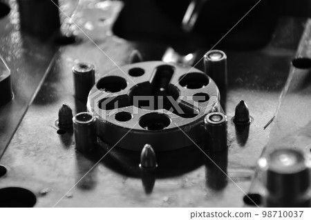 Manufacturing Monozukuri Manufacturing Monozukuri 98710037