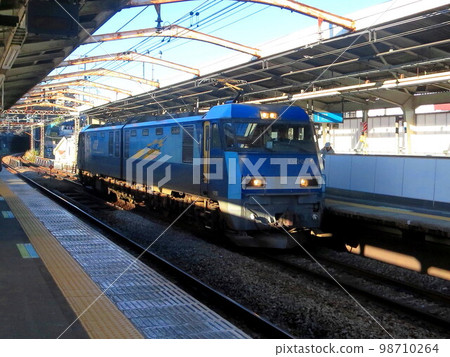 JR Freight EH200 Negishi Line Yamate Station JR Freight EH200 Negishi Line Yamate Station 98710264