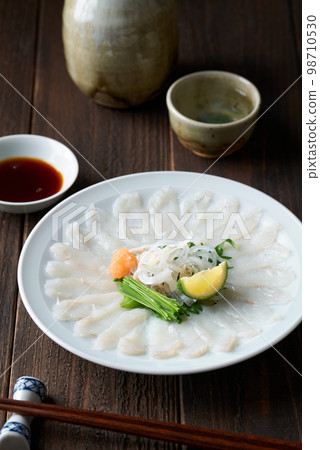 虎河豚細刺身 98710530