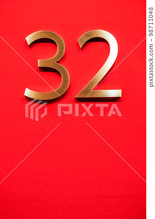 golden metal number 32 golden metal number 32 98711048