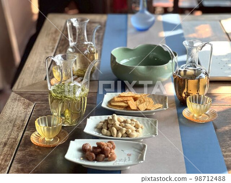 Chinese style tea room, tea ceremony, tea house Chinese style tea room, tea ceremony, tea house 98712488