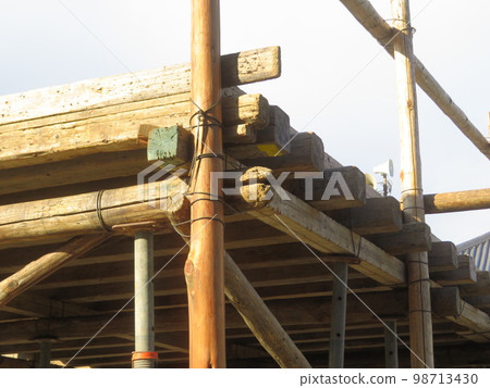 如何組裝碼頭 98713430