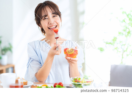 Meals Breakfast Diet Lifestyle Living Women 98714325