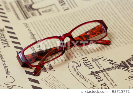 eyeglasses, lifestyle, eyeglasses, glasses, frames, daily necessities, eyeglasses, lenses, eyesight, eyes, eyes, presbyopia, reading glasses eyeglasses, lifestyle, eyeglasses, glasses, frames, daily necessities, eyeglasses, lenses, eyesight, eyes, eyes, presbyopia, reading glasses 98715771