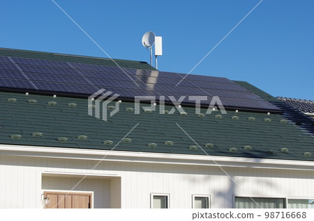 Solar roof and snow guard 屋頂防雪罩 Solar roof and snow guard 屋頂防雪罩 98716668
