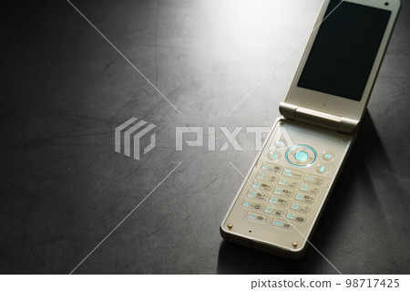 手機功能手機 98717425