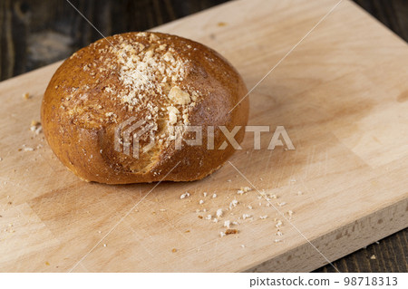 soft and fresh bun without filling for tea 98718313