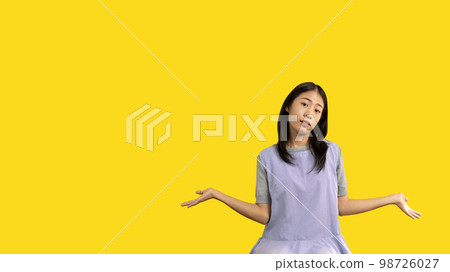 Nothing, She shrugged his shoulders with his spread hands and pursed his lips inside as if dissatisfied with something, Up to thinking, Up to you, I'm not, Whatever you want, Tired and unhappy. Nothing, She shrugged his shoulders with his spread hands and pursed his lips inside as if dissatisfied with something, Up to thinking, Up to you, I'm not, Whatever you want, Tired and unhappy. 98726027