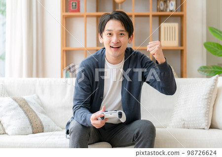 Game Hobby Enthusiasm Man 98726624