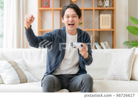 Game Hobby Enthusiasm Man 98726627