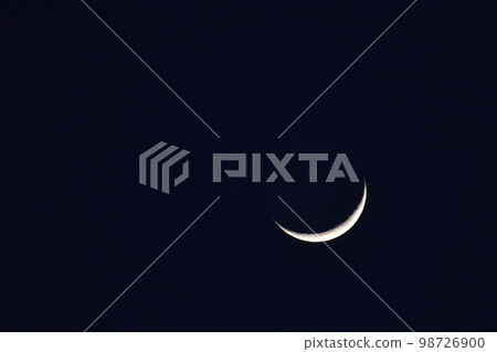 Crescent Moon Crescent Moon 98726900