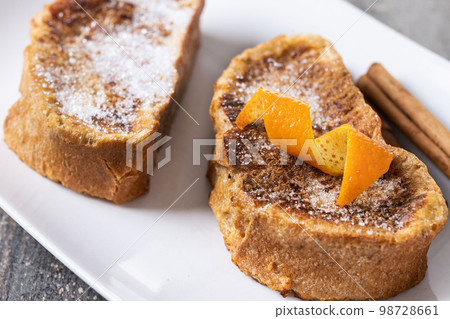 Traditional homemade Spanish torrijas Traditional homemade Spanish torrijas 98728661