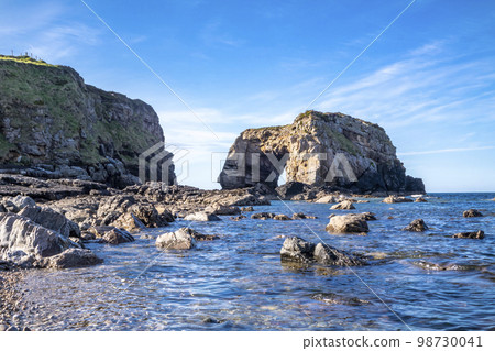 The Great Pollet Sea Arch, Fanad Peninsula, County Donegal, Ireland The Great Pollet Sea Arch, Fanad Peninsula, County Donegal, Ireland 98730041