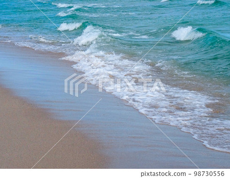 Waves on the beach Waves on the beach 98730556