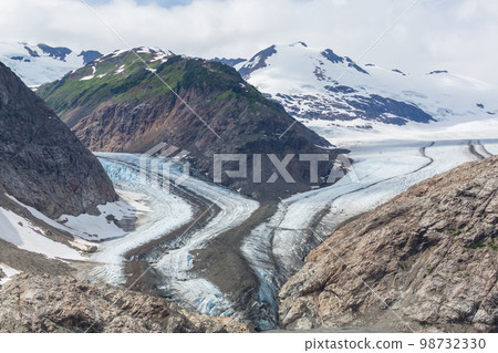 Salmon glacier 98732330