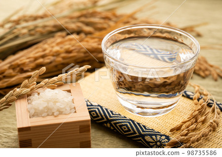 日本清酒和大米照片素材 98735586