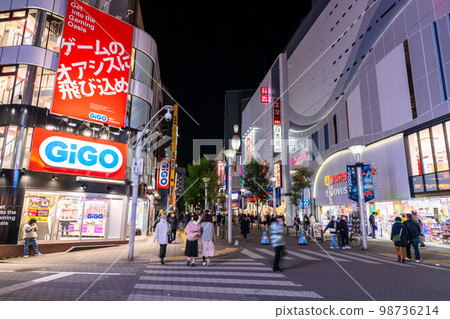《Tokyo》Ikebukuro Sunshine Street・A bustling night downtown 《Tokyo》Ikebukuro Sunshine Street・A bustling night downtown 98736214