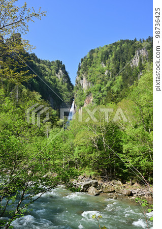Meteor waterfall 98736425