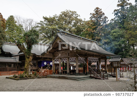 Sano Shrine, Birthplace of Emperor Jimmu 98737027