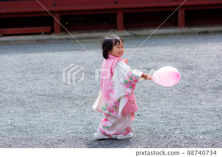 3歲女孩的七五三 98740734