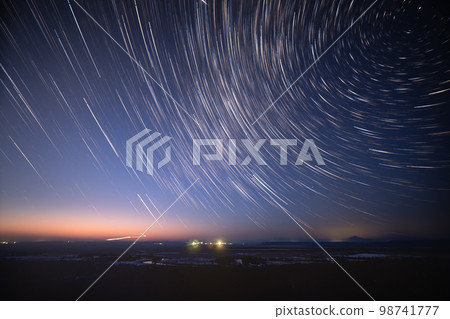 釧路沼澤的星跡 98741777