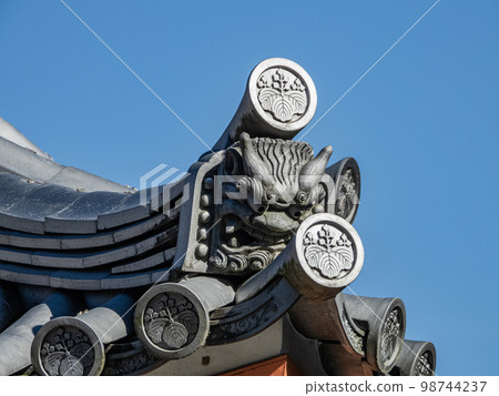 Onigawara at Hojuin Temple in Tajimi City 98744237