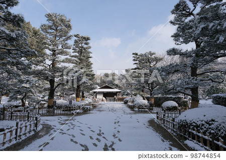 秀景園的雪景 98744854