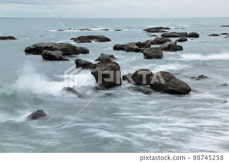 Oasama海岸在冬天 Oasama海岸在冬天 98745258