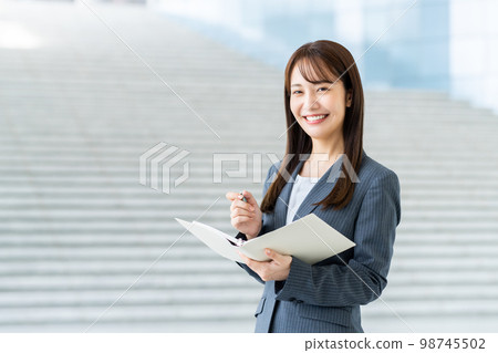 女商人 女商人 98745502