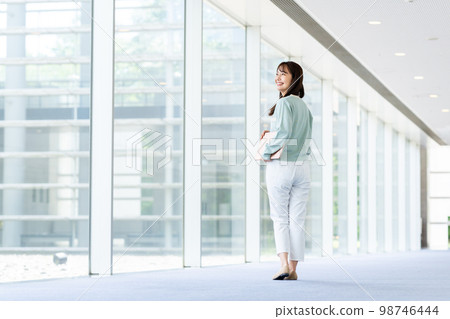 Office engineer young lady 98746444