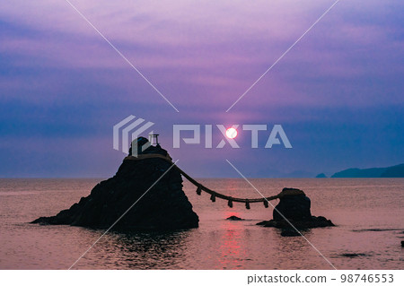 Ise Futamiura sunrise Ise Futamiura sunrise 98746553