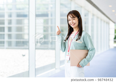 辦公室工程師小姐 辦公室工程師小姐 98748432
