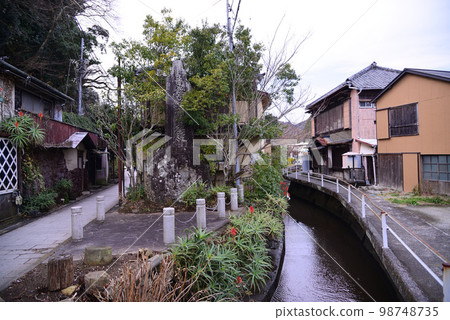 Perry Road of Izushita Perry Road of Izushita 98748735