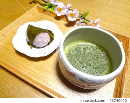 櫻花麻糬和抹茶 98749020