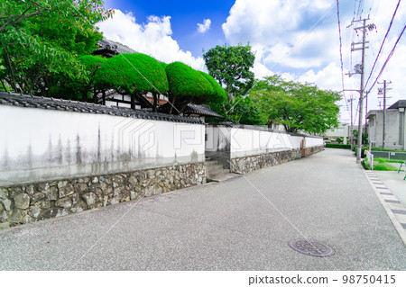 兵庫縣辰野市嘉城館/矢野寬治紀念館的土牆 98750415